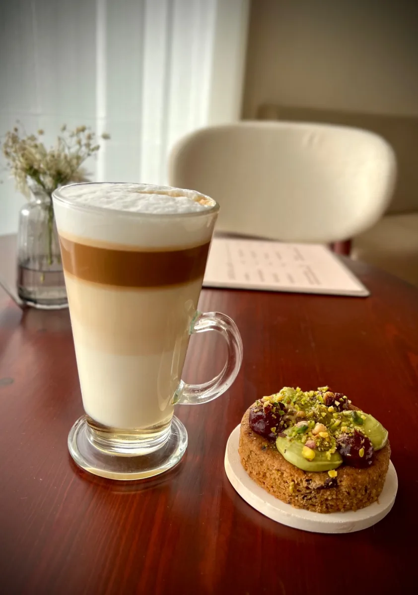 Latté macchiato (vanille/caramel/Noisette)