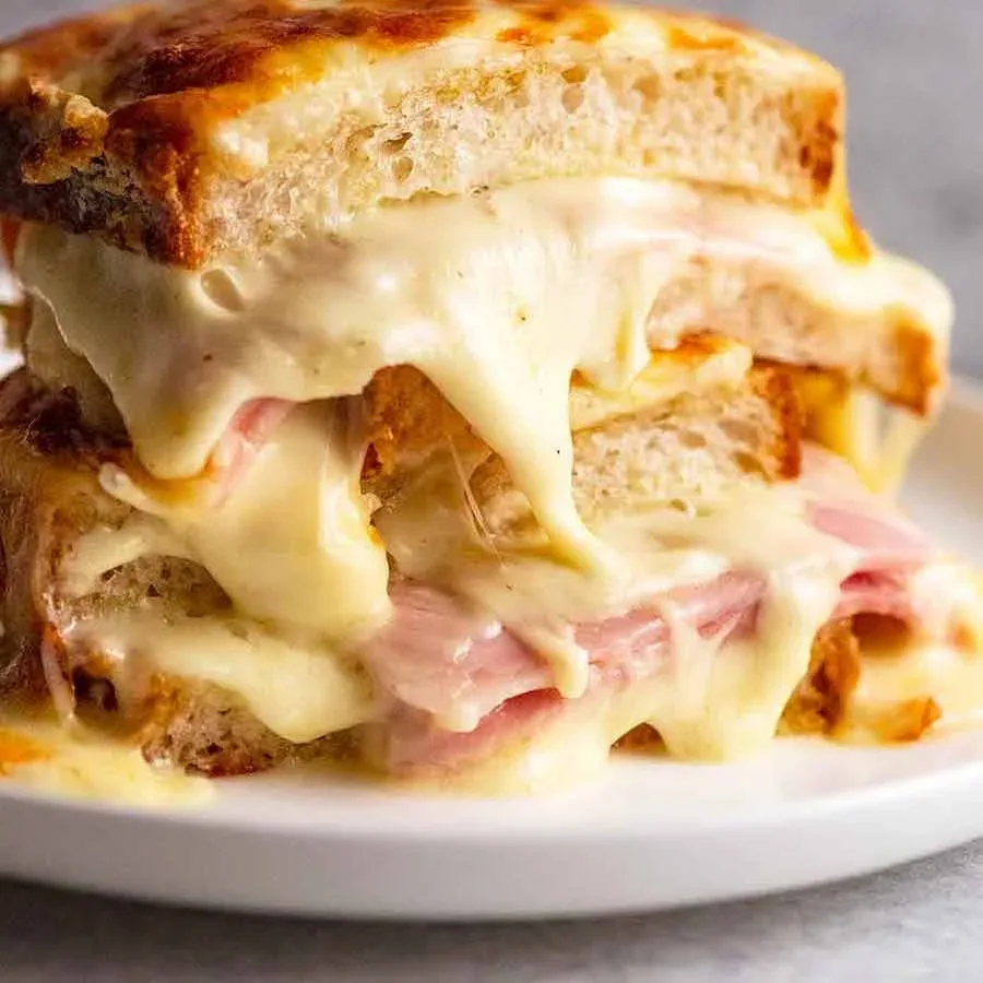 CROQUE-MONSIEUR