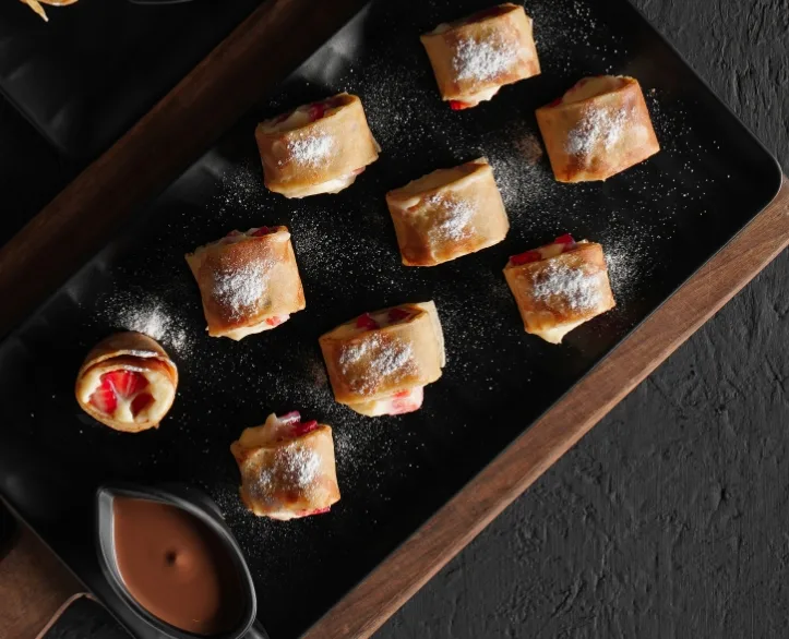 SWEET SUSHI  CREPE