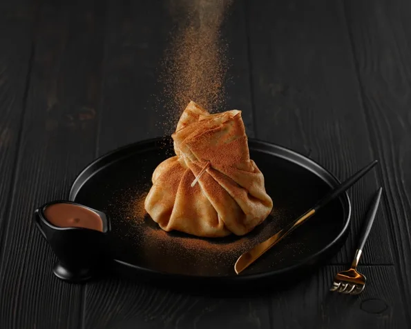 CRÊPE AUMÔNİÈRE À LA CANNELLE