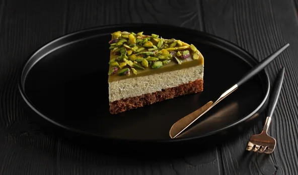 CHEESECAKE À LA PISTACHE