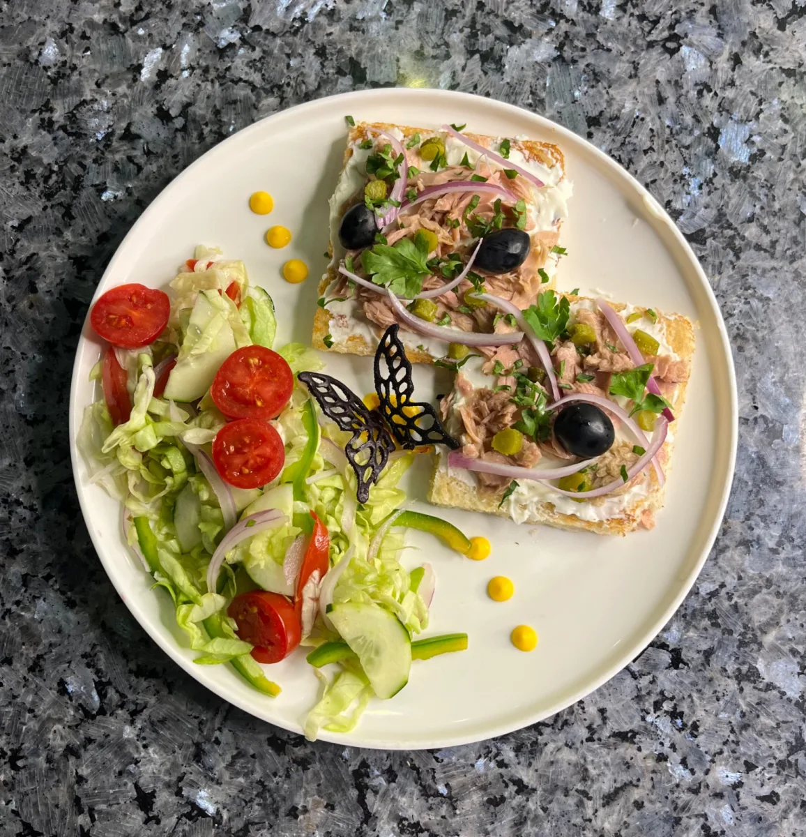 Tuna Toast