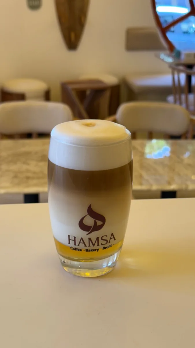 Latte Macchiato (vanille-caramel-noisette)