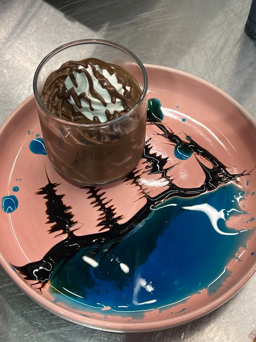 MOUSSE AU CHOCOLAT