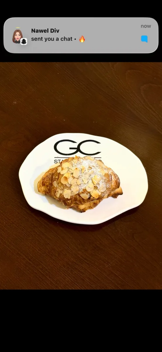 Croissant aux amandes