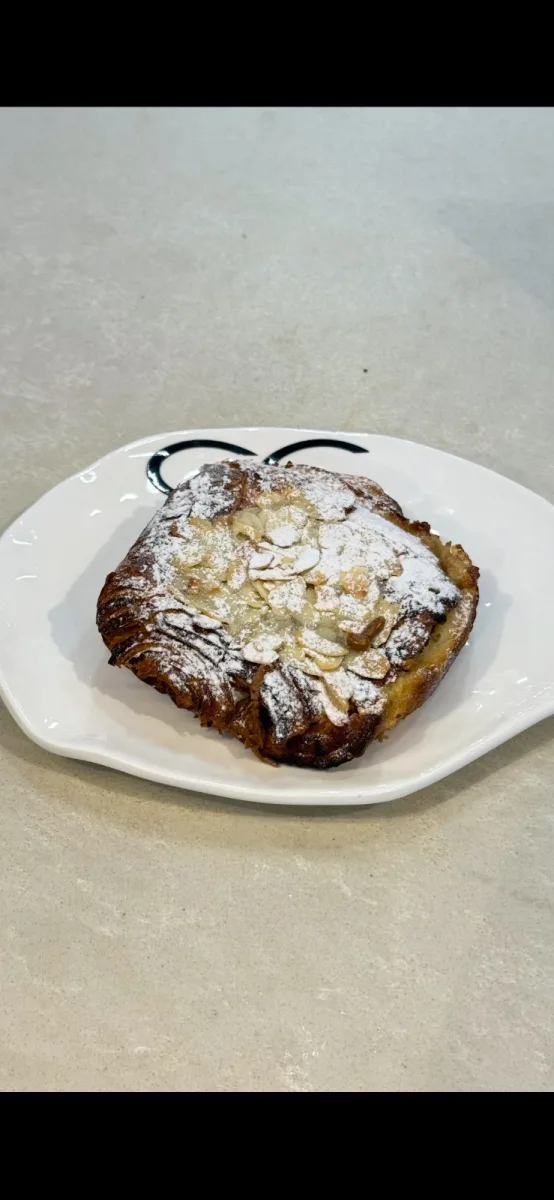 Pain chocolat aux amandes
