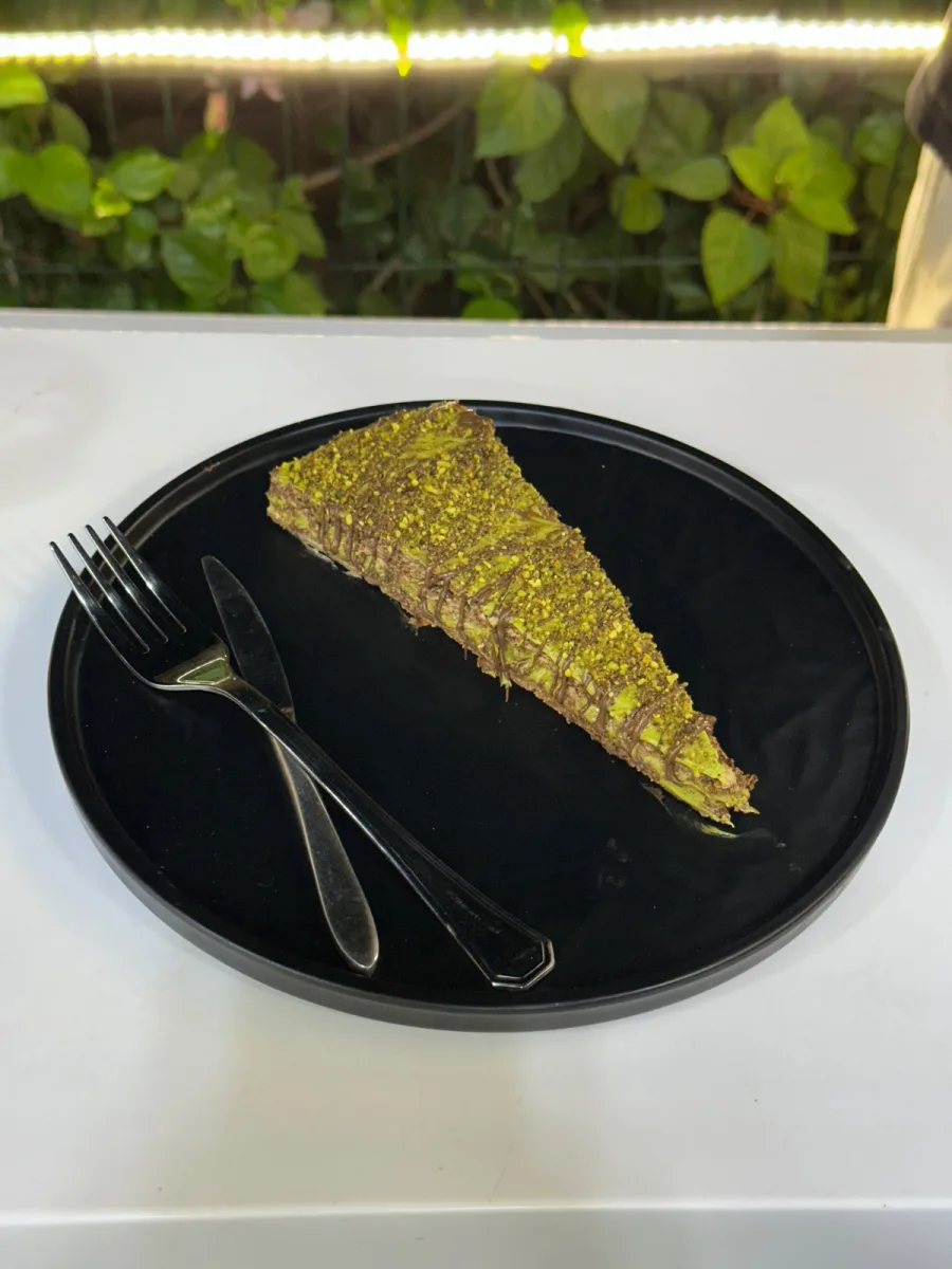 Crêpes pistachio