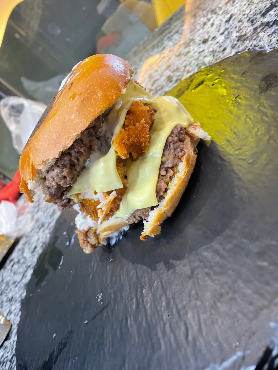 Burger Supreme In