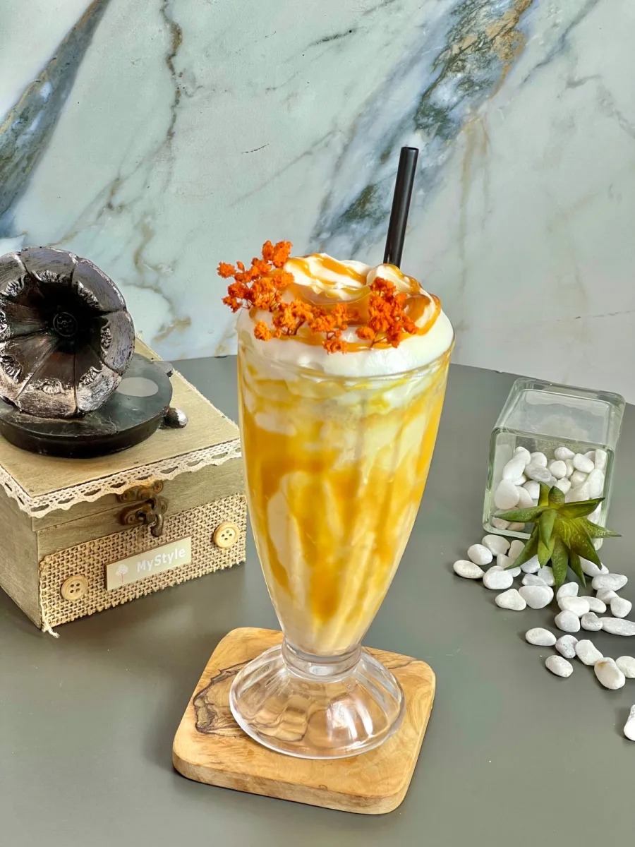 Vanilla Caramel shake
