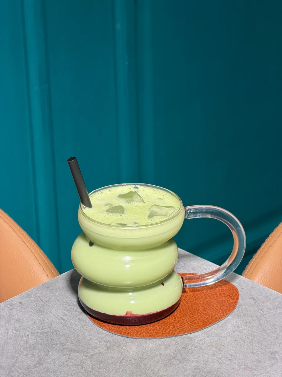 Matcha Fraise Glacé