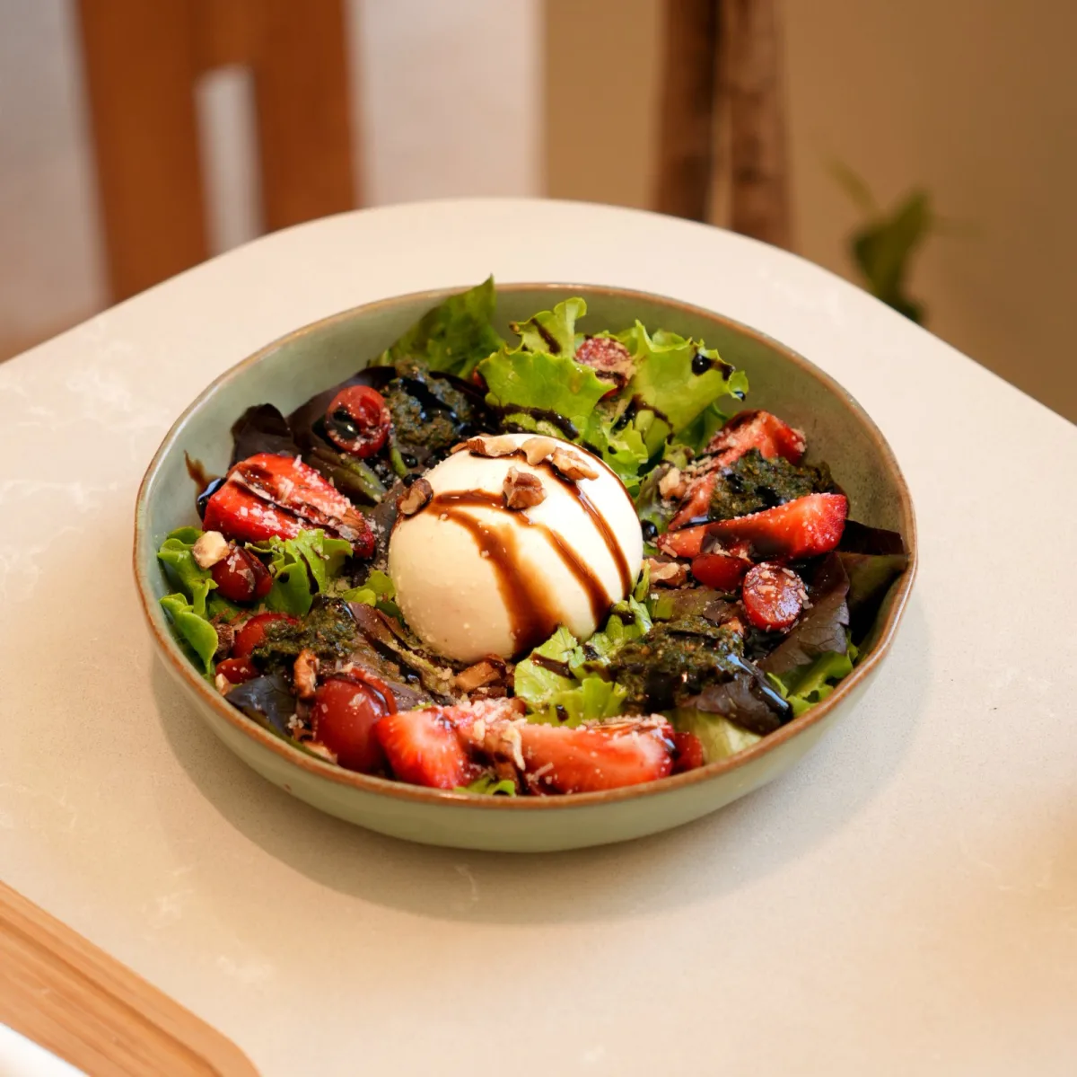 SALADA BURRATA